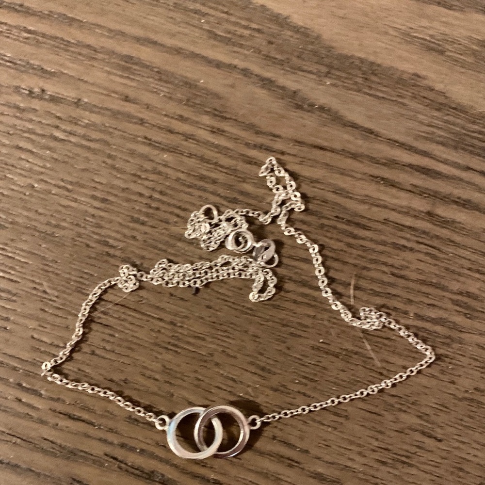 Sterling Silver Circles Necklace